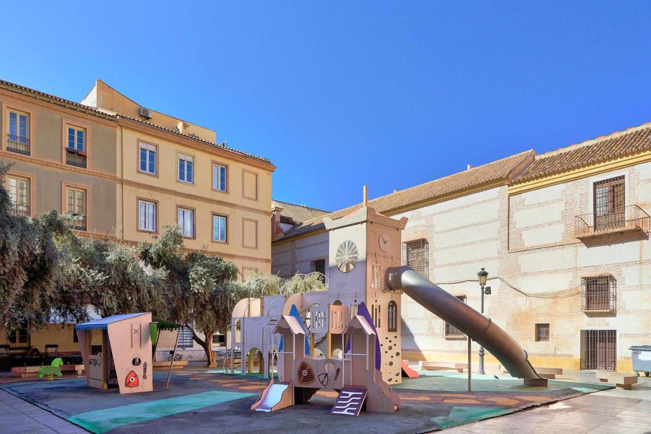 Apartamento Under The Olive Trees In Historic Center Of Málaga Exterior foto